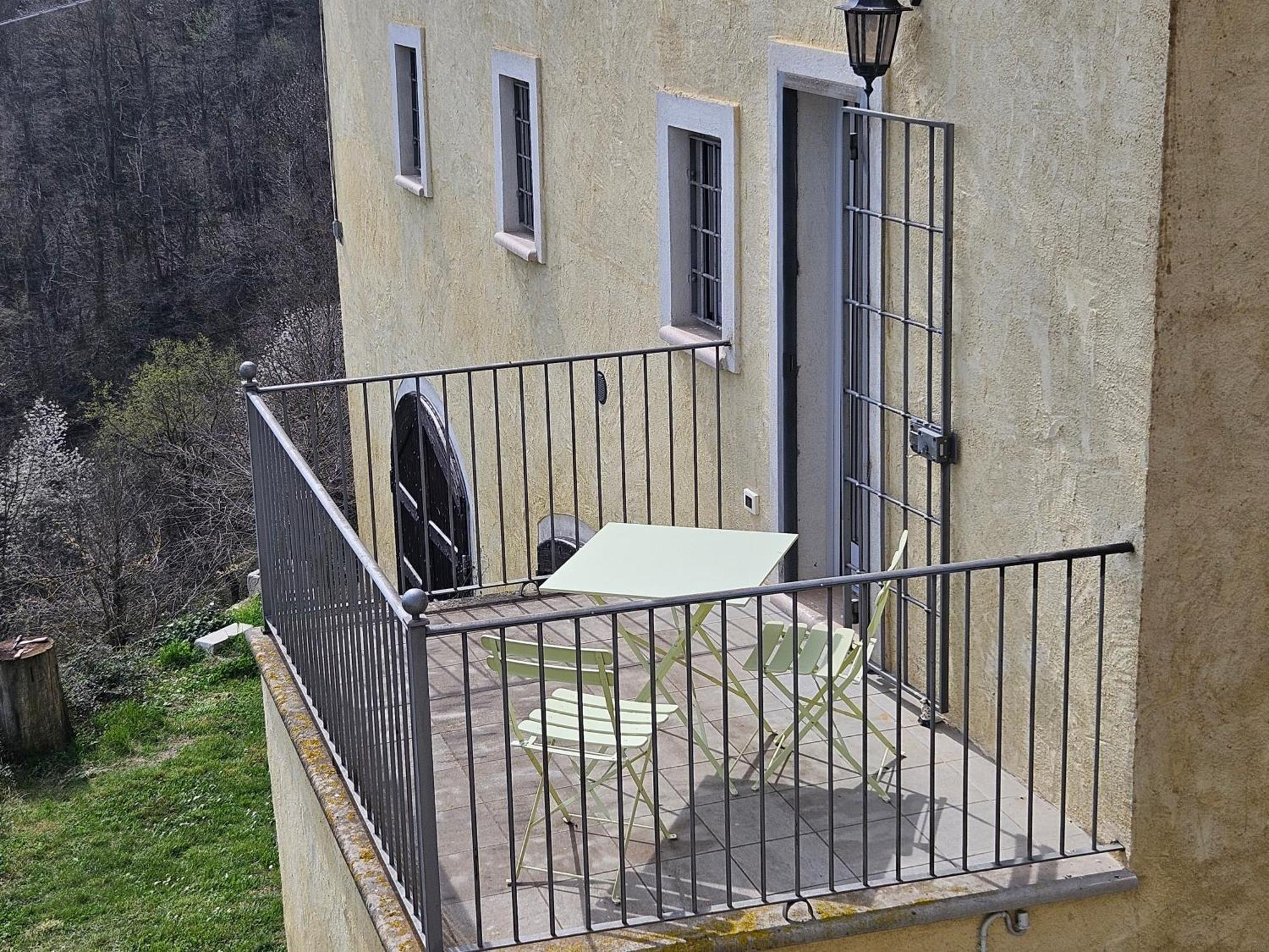 Casa Nel Verde Ca Dla Cola Mombasiglio Εξωτερικό φωτογραφία